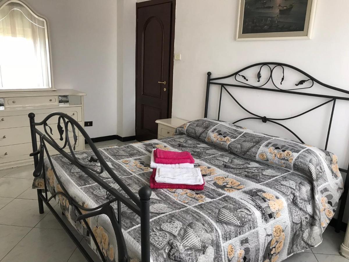 Neapolitan Rooms Екстериор снимка